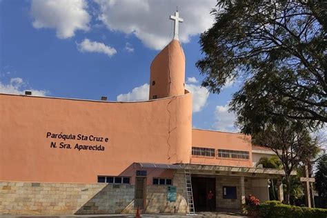 Paróquia Santa Cruz .